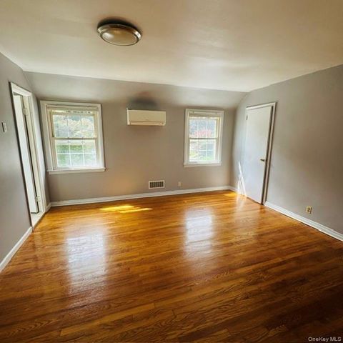 16821 Cryders Lane, Whitestone, NY 11357