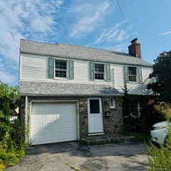16821 Cryders Lane, Whitestone, NY 11357