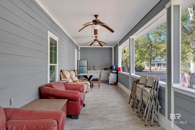 536 Wedgewood Drive, Gulf Shores, AL 36542