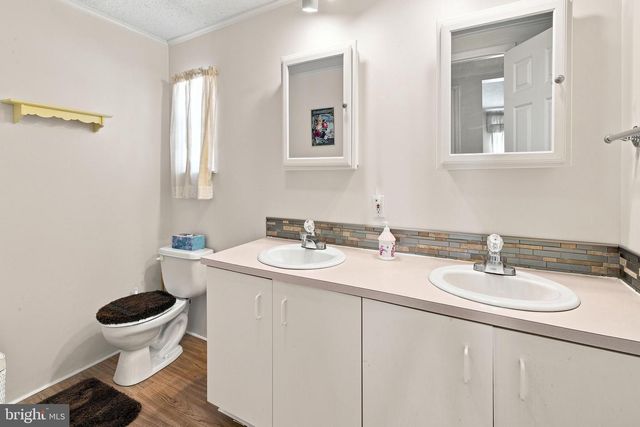 209 SUNNYSIDE LN, Williamstown, NJ 08094