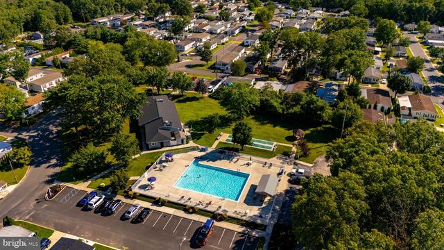 209 SUNNYSIDE LN, Williamstown, NJ 08094