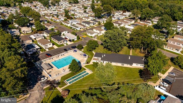209 SUNNYSIDE LN, Williamstown, NJ 08094