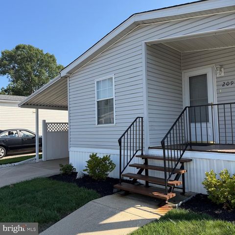 209 SUNNYSIDE LN, Williamstown, NJ 08094