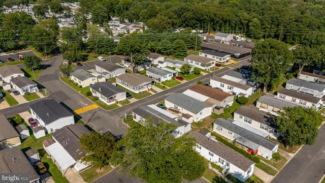 209 SUNNYSIDE LN, Williamstown, NJ 08094