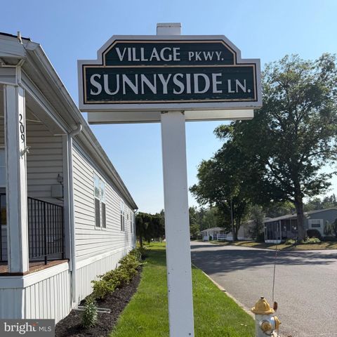 209 SUNNYSIDE LN, Williamstown, NJ 08094