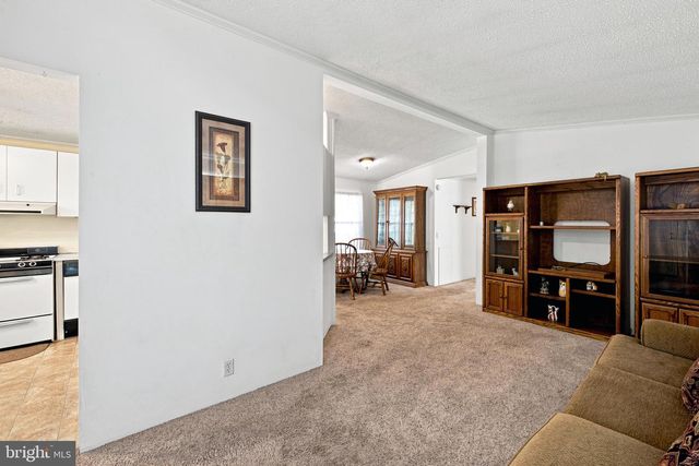 209 SUNNYSIDE LN, Williamstown, NJ 08094