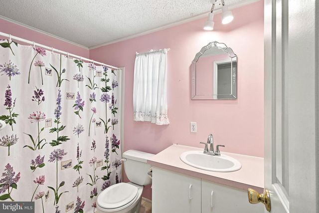 209 SUNNYSIDE LN, Williamstown, NJ 08094