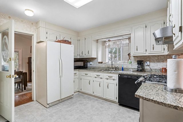 69 Jawol Drive, Charleston, SC 29414