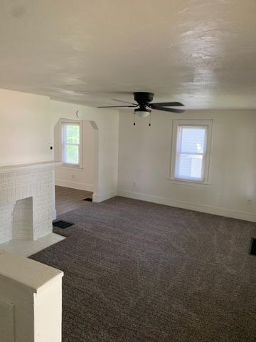 1411 Genessee Avenue, Columbus, OH 43211