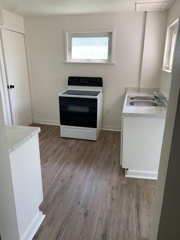 1411 Genessee Avenue, Columbus, OH 43211