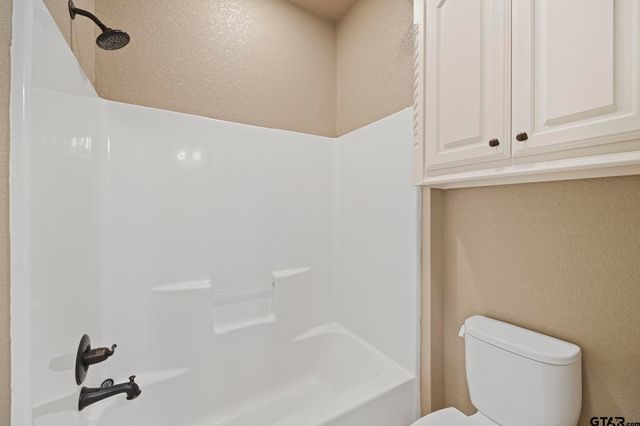 7726 Cherryhill Dr, Tyler, TX 75703