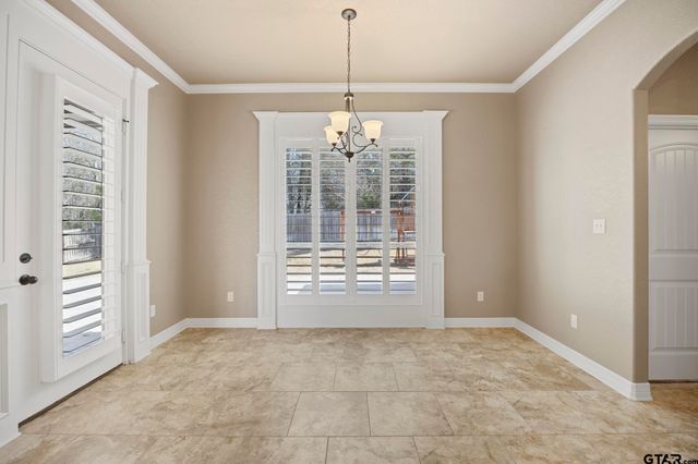 7726 Cherryhill Dr, Tyler, TX 75703
