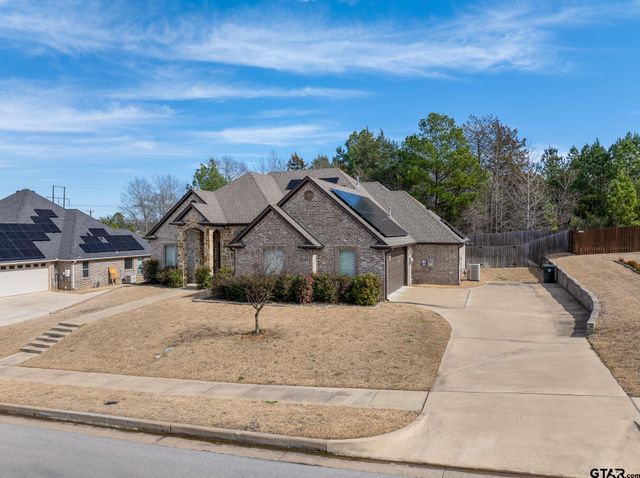 7726 Cherryhill Dr, Tyler, TX 75703