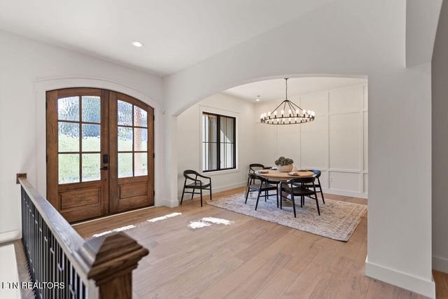 788 Blackberry Ridge Rd, Lenoir City, TN 37772