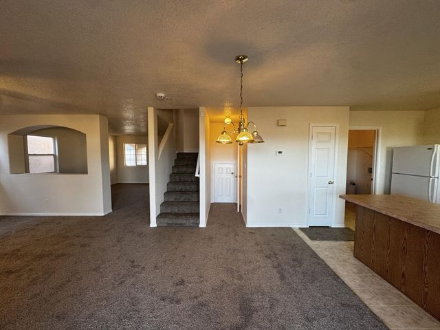 8300 Bluffs Edge Place NW, Albuquerque, NM 87120