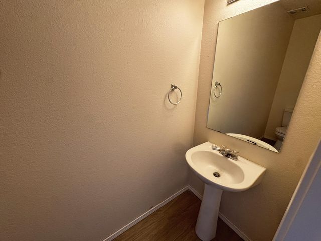 8300 Bluffs Edge Place NW, Albuquerque, NM 87120