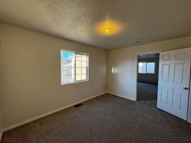 8300 Bluffs Edge Place NW, Albuquerque, NM 87120