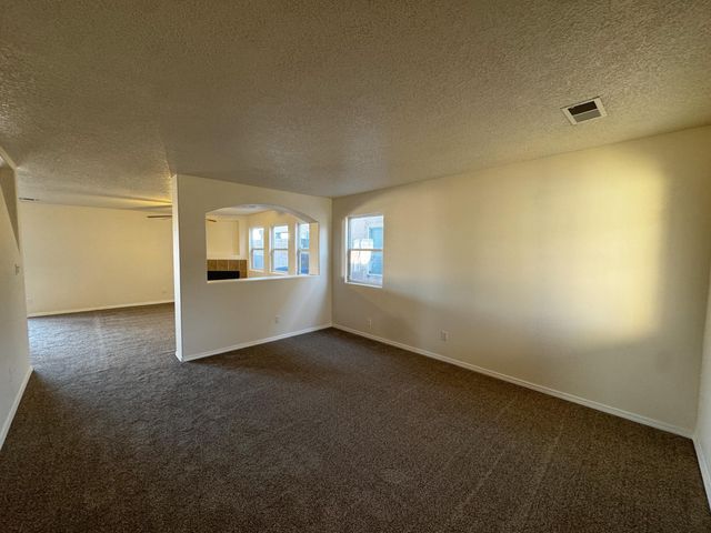 8300 Bluffs Edge Place NW, Albuquerque, NM 87120