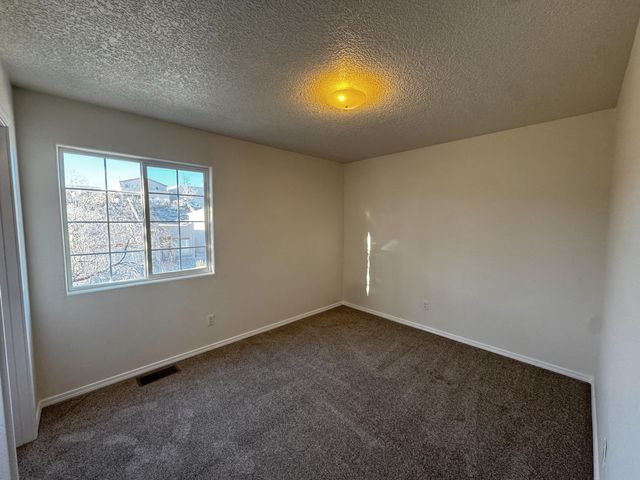 8300 Bluffs Edge Place NW, Albuquerque, NM 87120