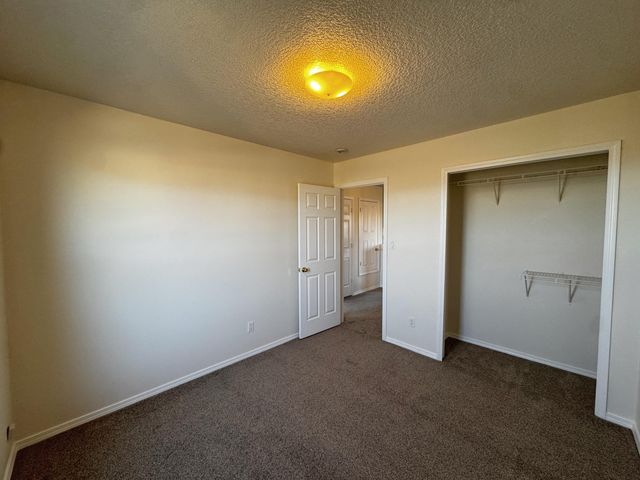 8300 Bluffs Edge Place NW, Albuquerque, NM 87120