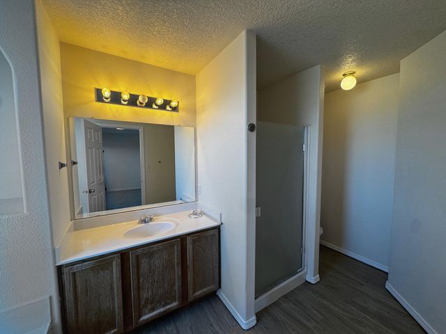 8300 Bluffs Edge Place NW, Albuquerque, NM 87120