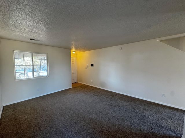 8300 Bluffs Edge Place NW, Albuquerque, NM 87120