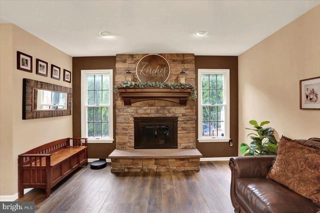 1113 STONEHENGE DR, Reading, PA 19606