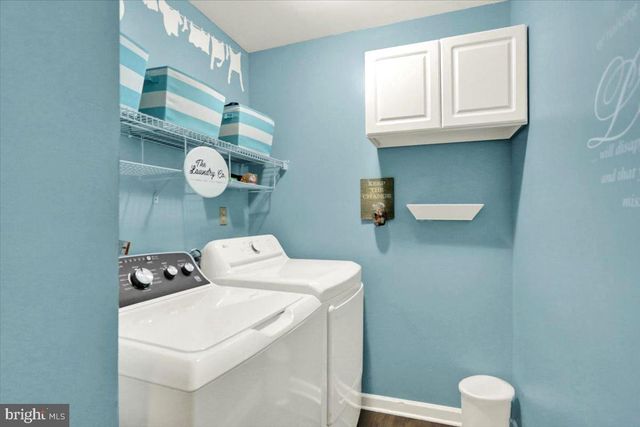1113 STONEHENGE DR, Reading, PA 19606
