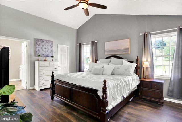 1113 STONEHENGE DR, Reading, PA 19606