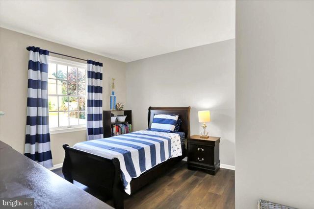 1113 STONEHENGE DR, Reading, PA 19606