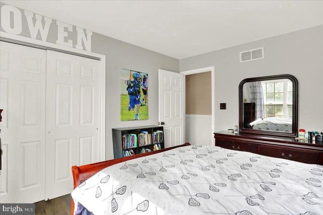 1113 STONEHENGE DR, Reading, PA 19606