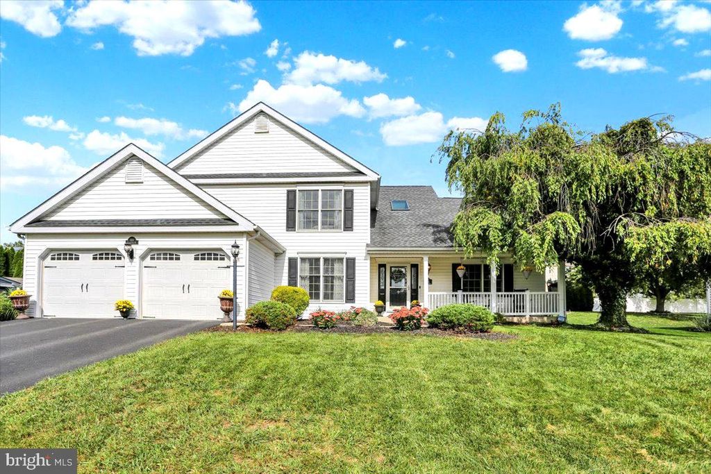 1113 STONEHENGE DR, Reading, PA 19606