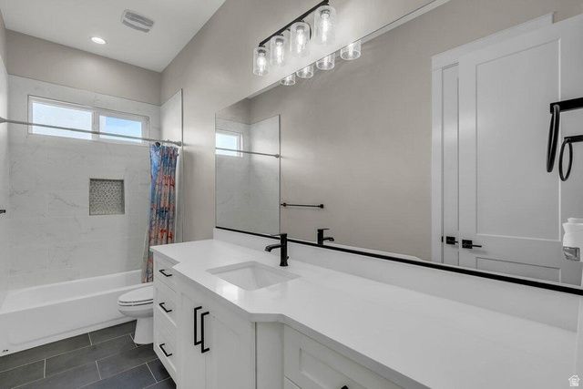 4159 S 490 E, Washington, UT 84780