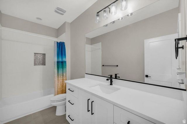 4159 S 490 E, Washington, UT 84780