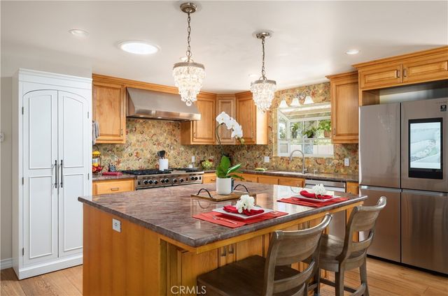 1515 Alamo Pintado Road, Solvang, CA 93463