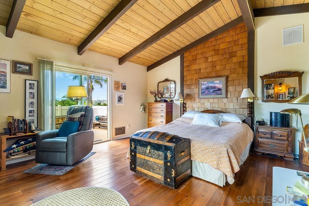 Image 29 of property listing at 4210 Moraga Ave, San Diego, CA 92117