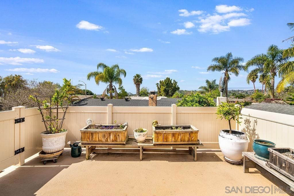 Image 32 of property listing at 4210 Moraga Ave, San Diego, CA 92117