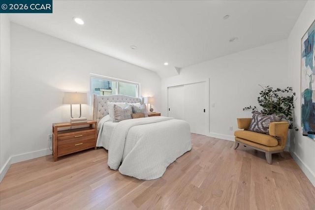 714 4Th Ave, San Bruno, CA 94066