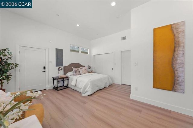 714 4Th Ave, San Bruno, CA 94066