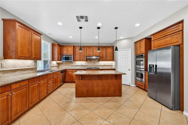37663 Botanica Place, Murrieta, CA 92562