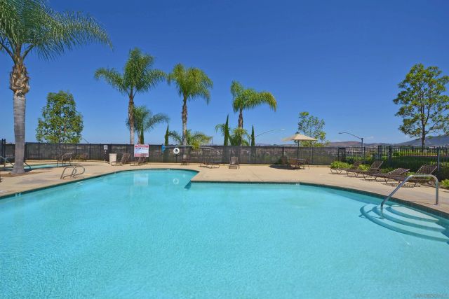 7885 Via Montebello 2, San Diego, CA 92129