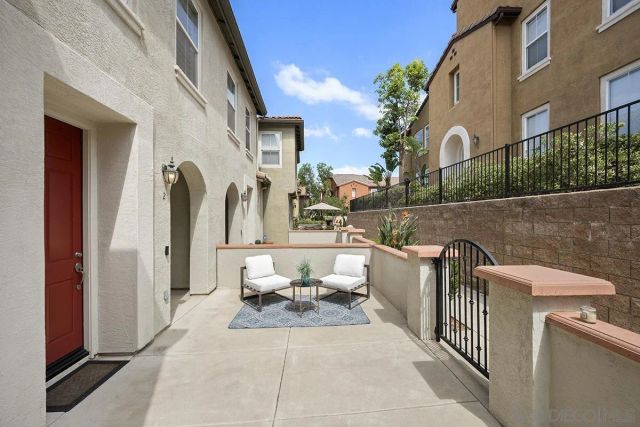 7885 Via Montebello 2, San Diego, CA 92129