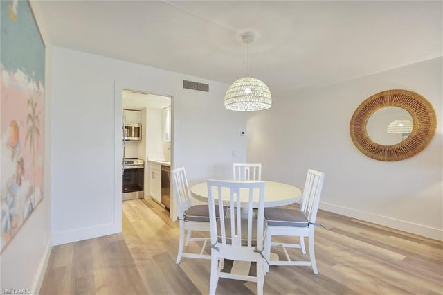 2113 Gulf Beach Villas, Captiva, FL 33924