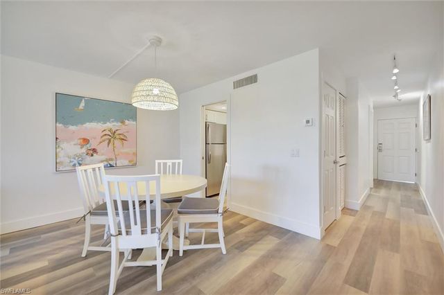 2113 Gulf Beach Villas, Captiva, FL 33924