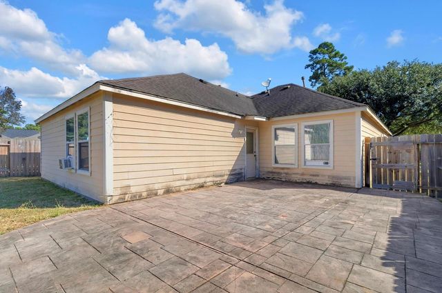 12727 Whistling Springs Drive, Humble, TX 77346