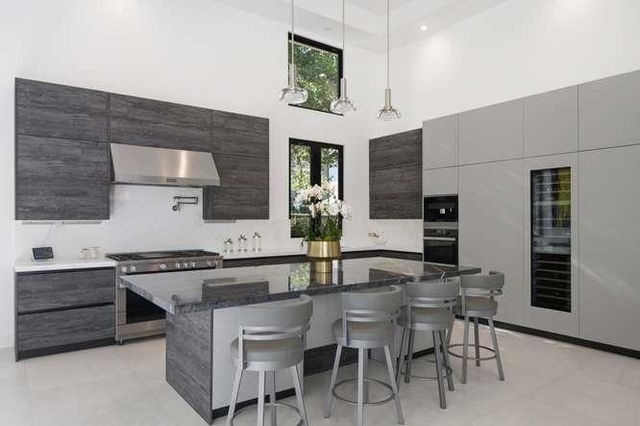 18800 Saratoga Los Gatos Road, Los Gatos, CA 95030