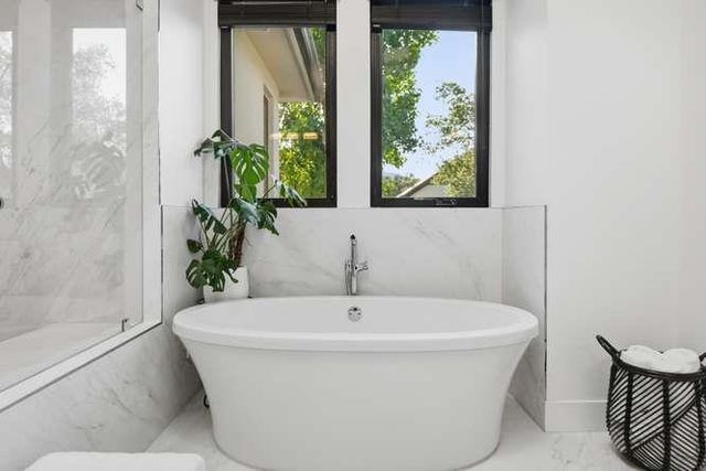 18800 Saratoga Los Gatos Road, Los Gatos, CA 95030