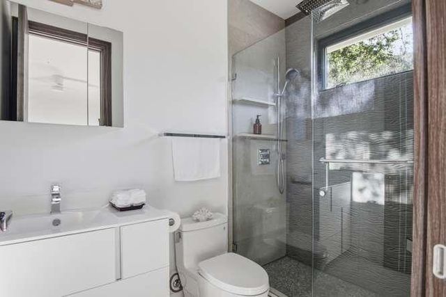 18800 Saratoga Los Gatos Road, Los Gatos, CA 95030