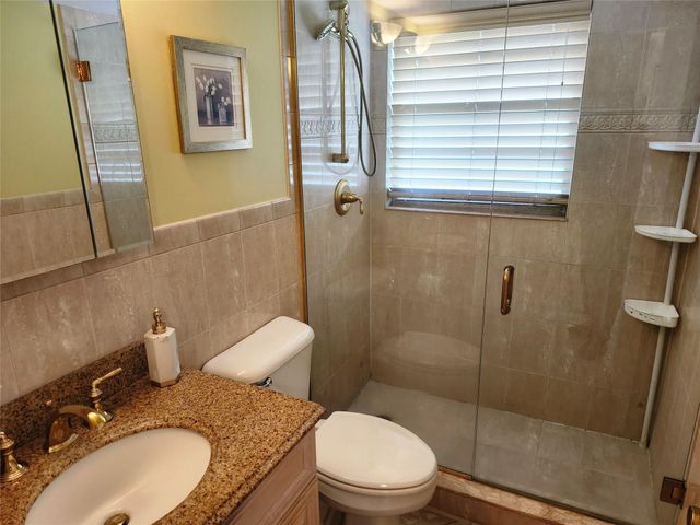 74 Preston, Boca Raton, FL 33434