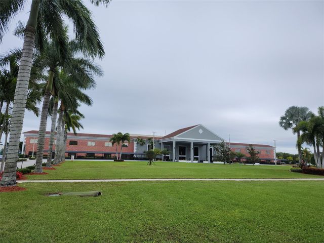74 Preston, Boca Raton, FL 33434